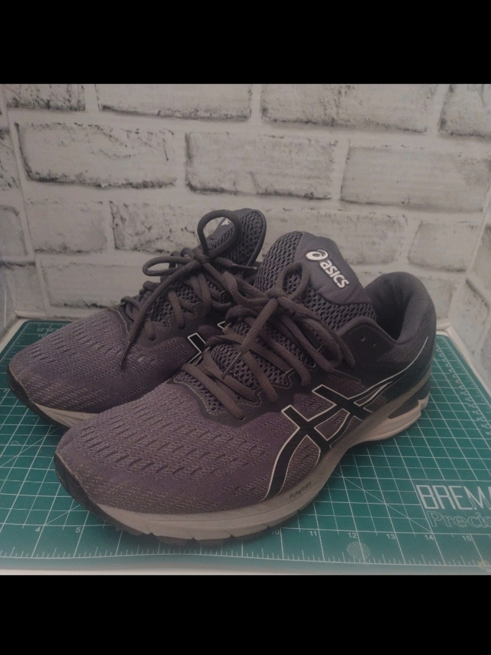 Asics GT 2000 9 Mens Running Shoes Grey Black White Size 13 Cushioned Lace Up